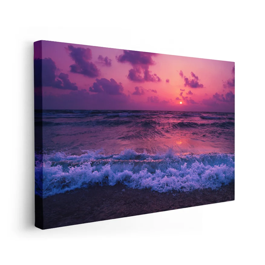 Atardecer Rojo en la Playa Poster