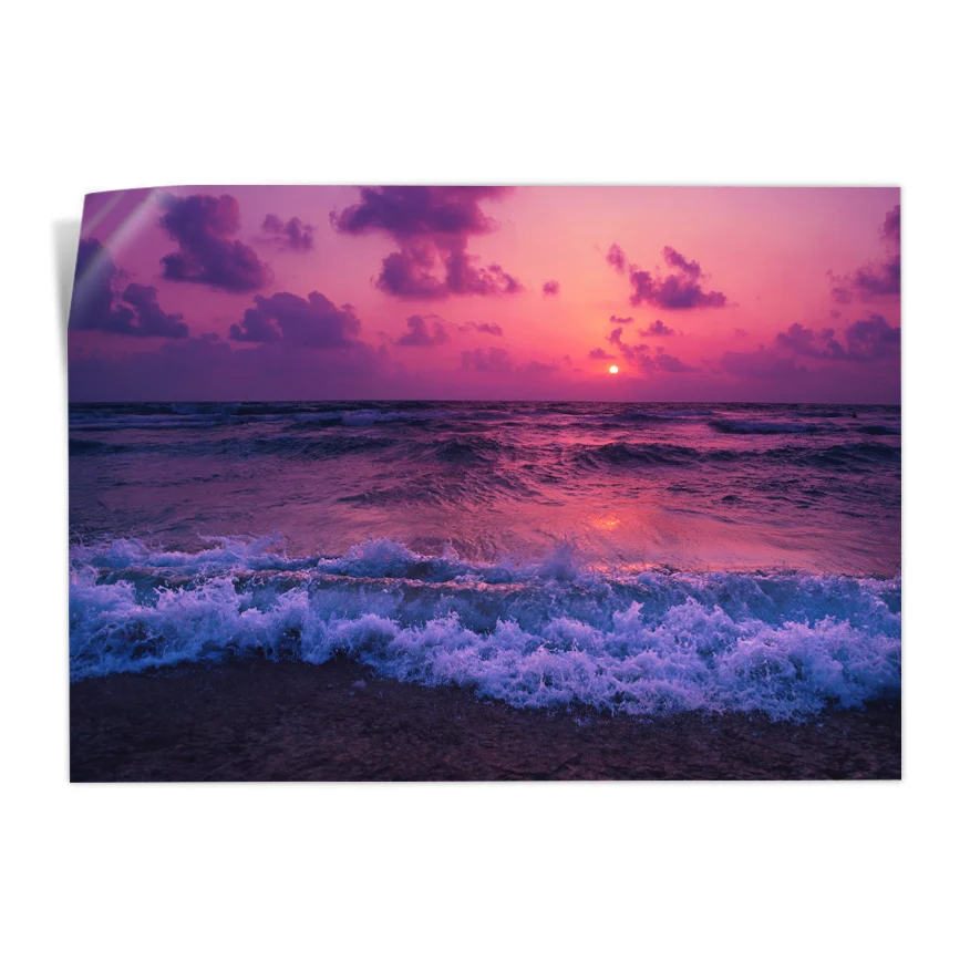 Atardecer Rojo en la Playa Poster