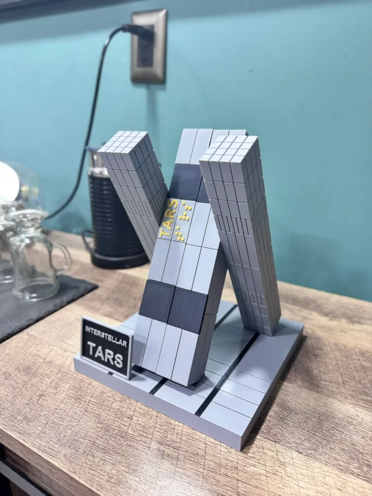ROBOT TARS (INTERESTELLAR) Energia 3D