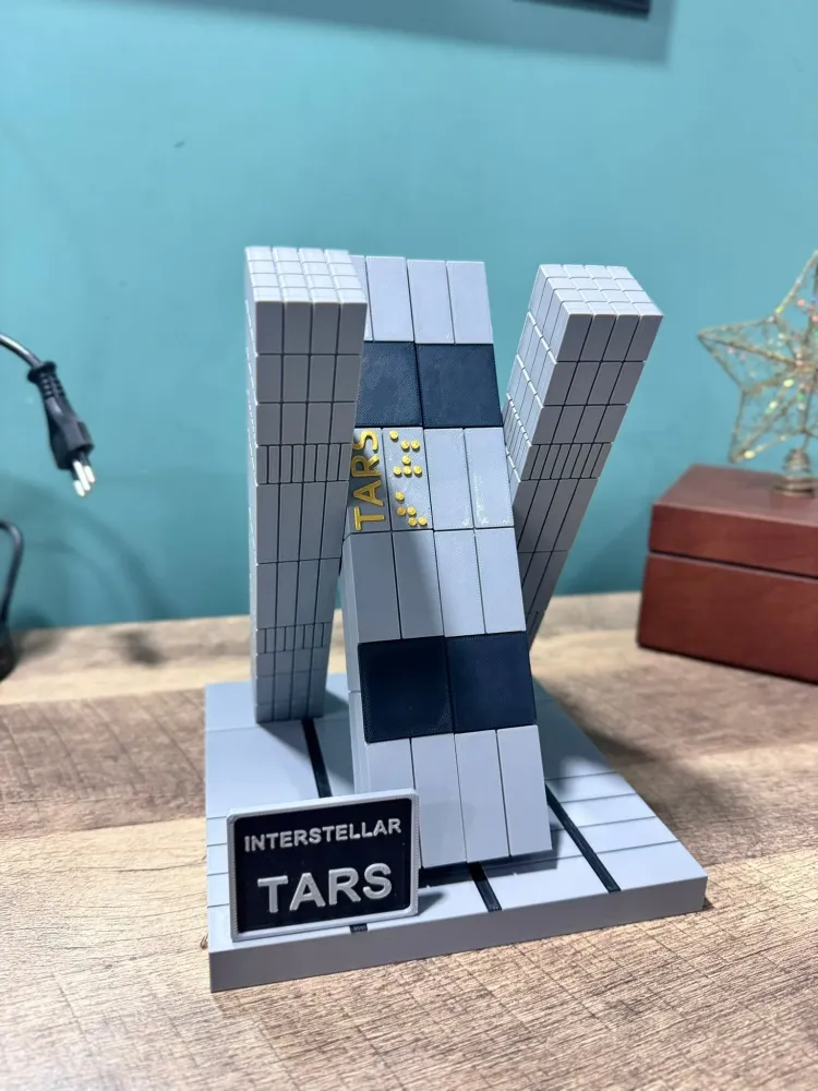 ROBOT TARS (INTERESTELLAR) Energia 3D