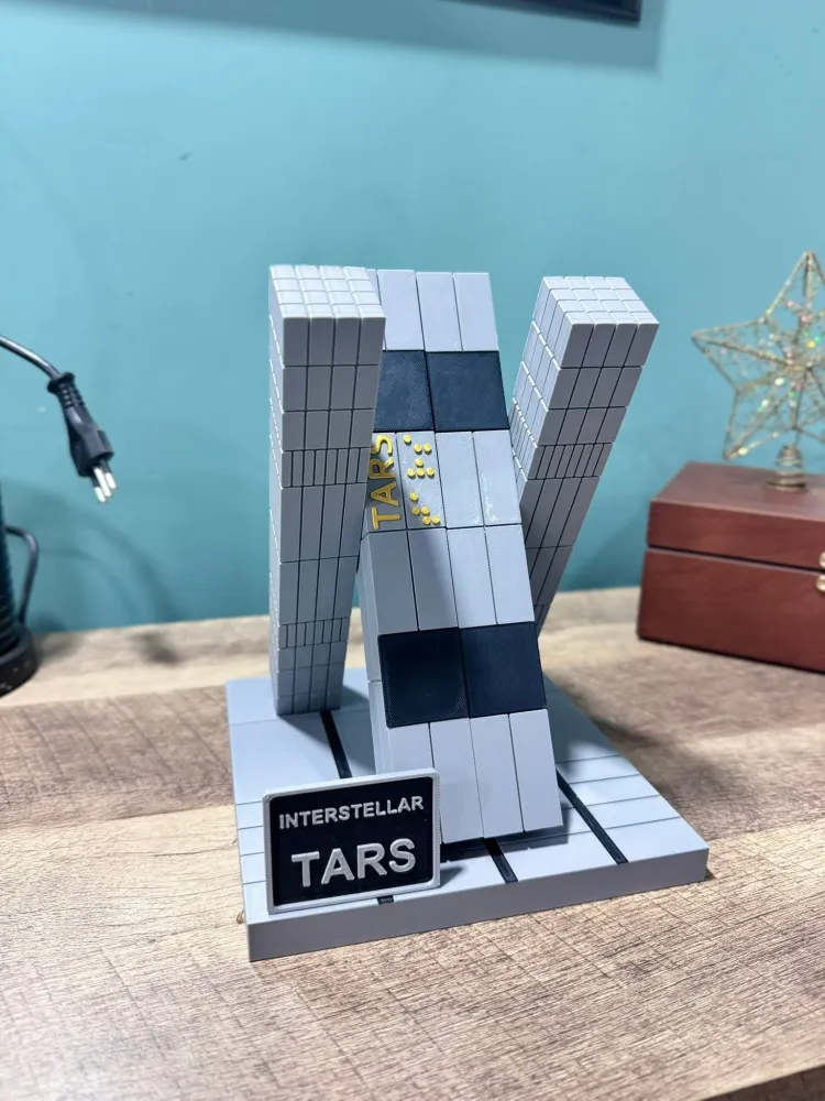 ROBOT TARS (INTERESTELLAR) Energia 3D