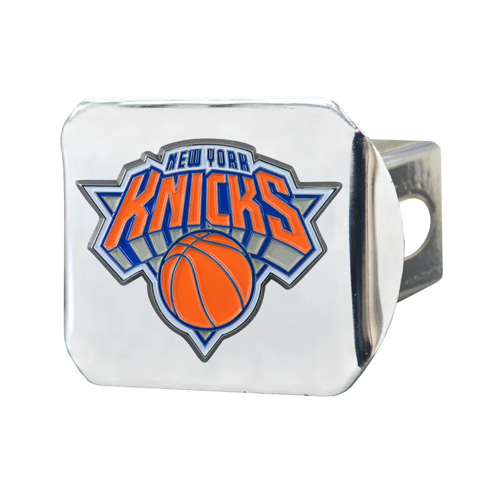 NBA - Funda para enganche de los New York Knicks - Emblema en color 3D FANMATS