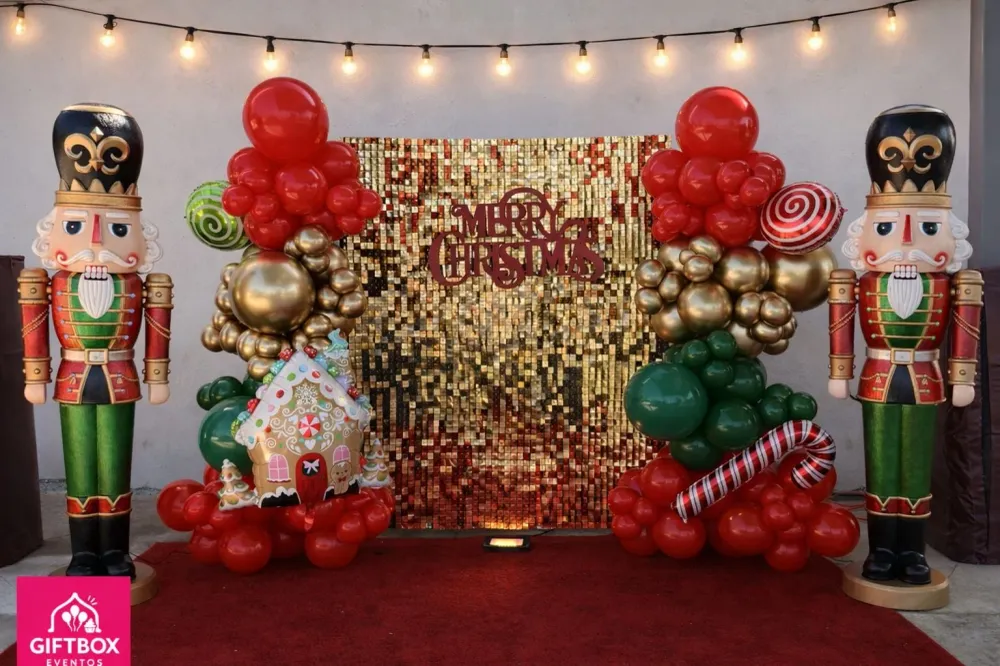 Backdrop Cascanueces Gift Box Inc