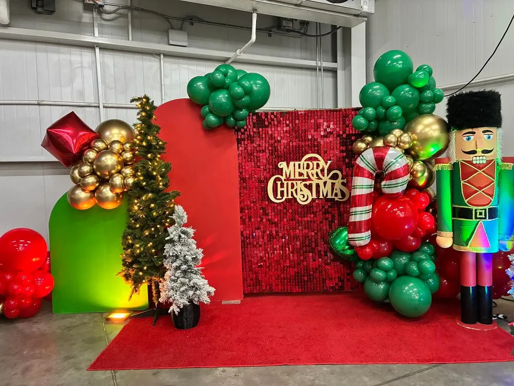 Backdrop Cascanueces Delux Gift Box Inc