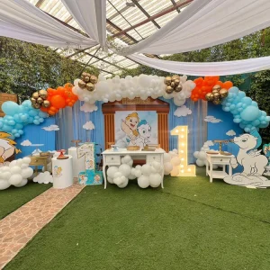 Backdrop Hércules Gift Box Inc