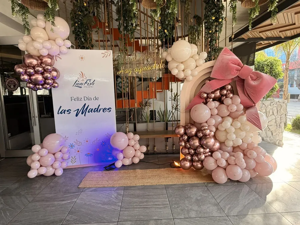 Backdrop para Empresas/10 de mayo Gift Box Inc