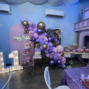BackDrop - Rapunzel Gift Box Inc