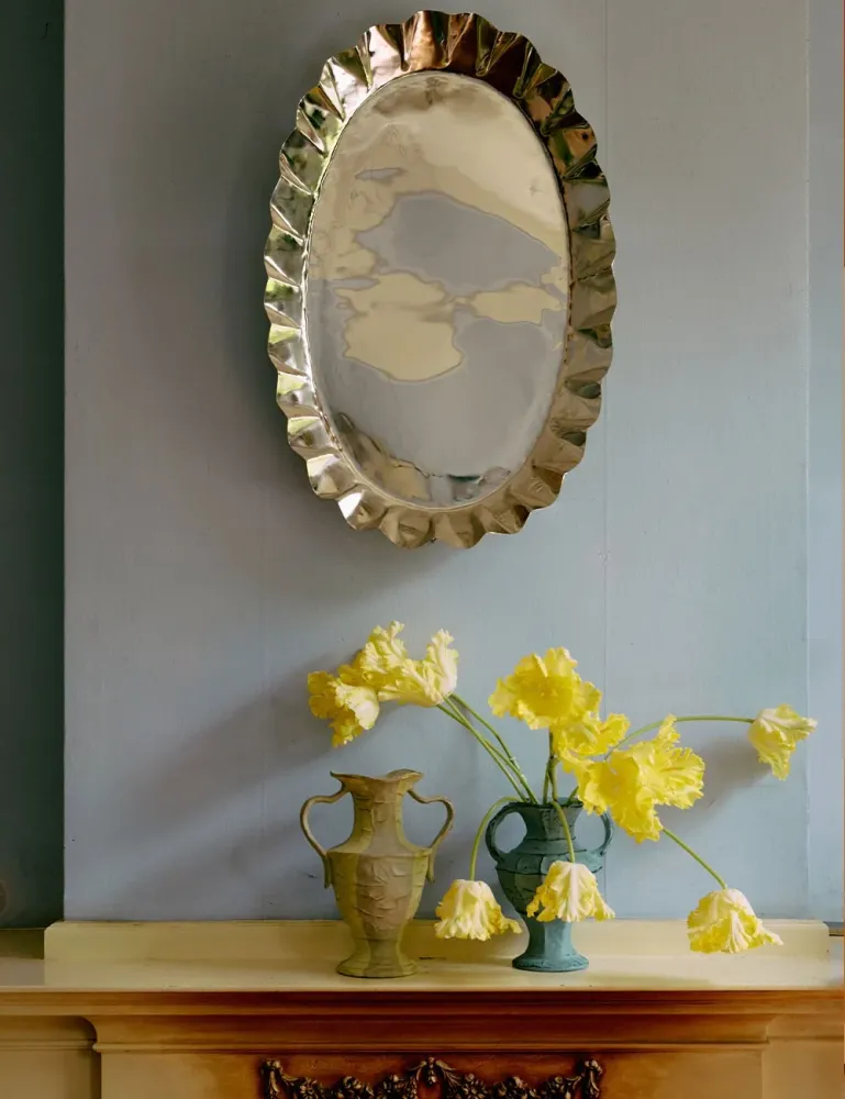 New classics: Jarrón soft blue HKLIVING
