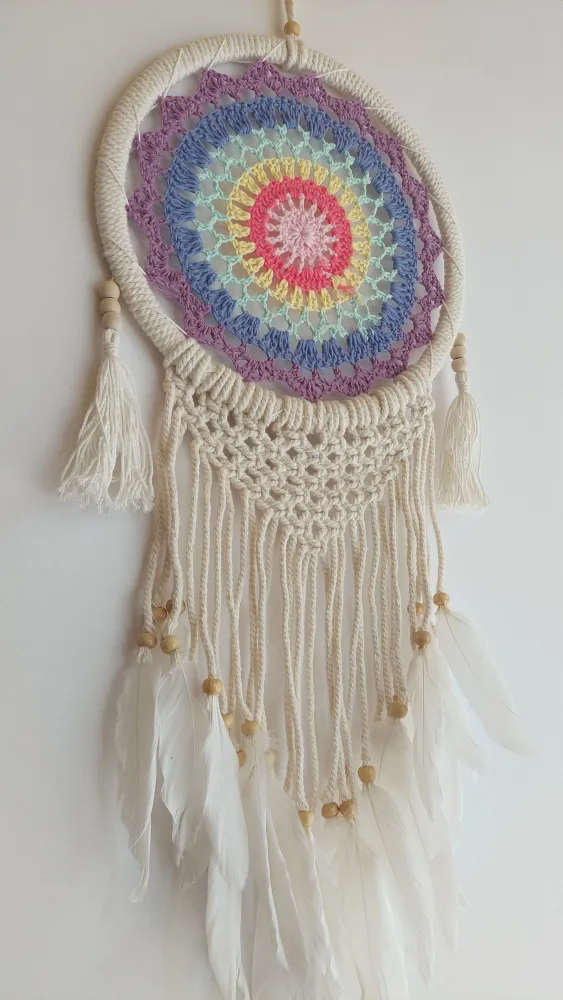 Atrapasueños Tejido y Plumas (blanco y multicolor 2) Holistic Concept Mx