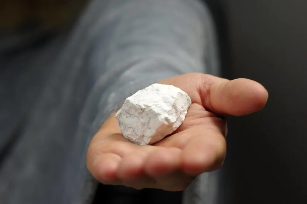 Howlite - Raw