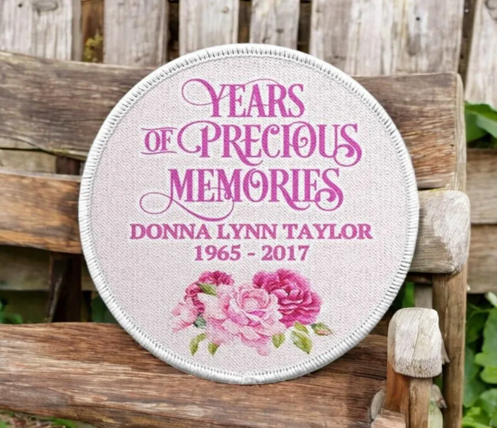 Preciosa rosa en memoria de Patch Memorial Keepsakes