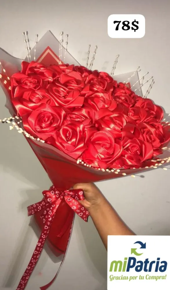 Ramo de rosas eternas Mi Patria