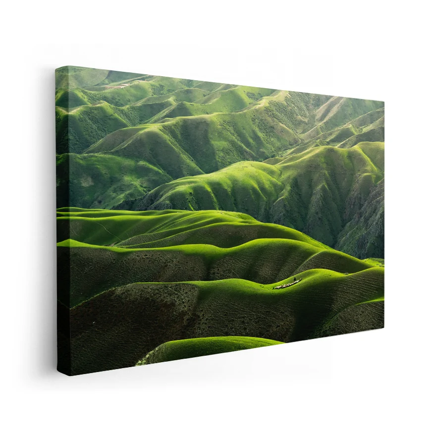 Montañas Verdes Poster