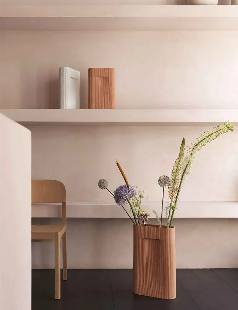 Jarrón Ridge H48,5 MUUTO