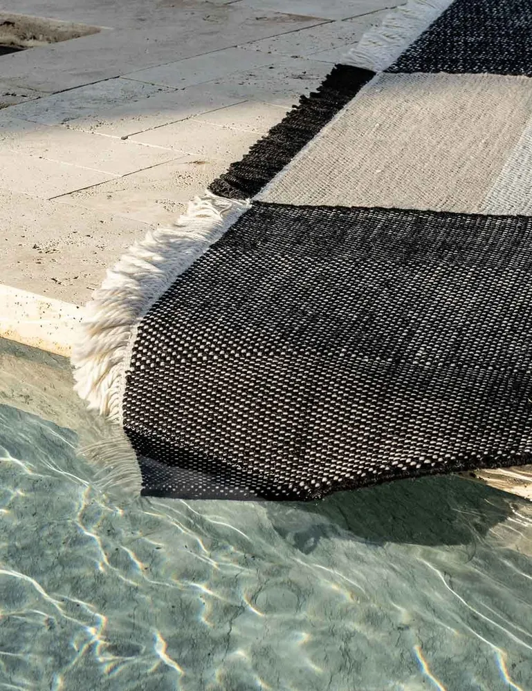 tres outdoor rug nanimarquina