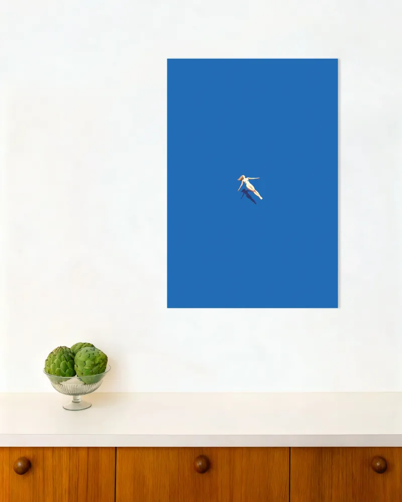 Mujer flotando en el agua, póster de SPA Posterscape Creative Studio
