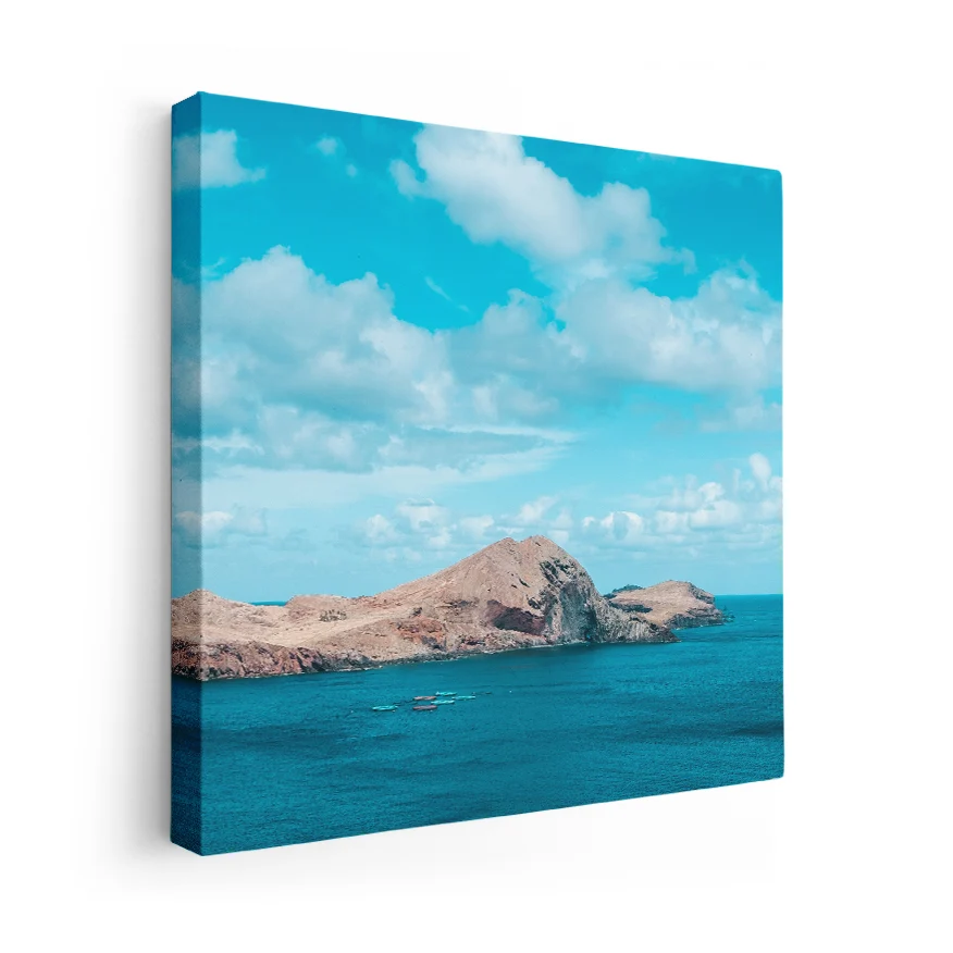 Rocas y Mar Poster