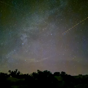 Estrellas - Enchanted Rocks Studio Malek