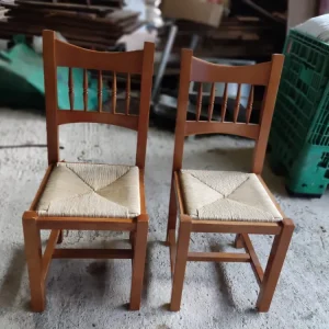 Sillas de madera TBP
