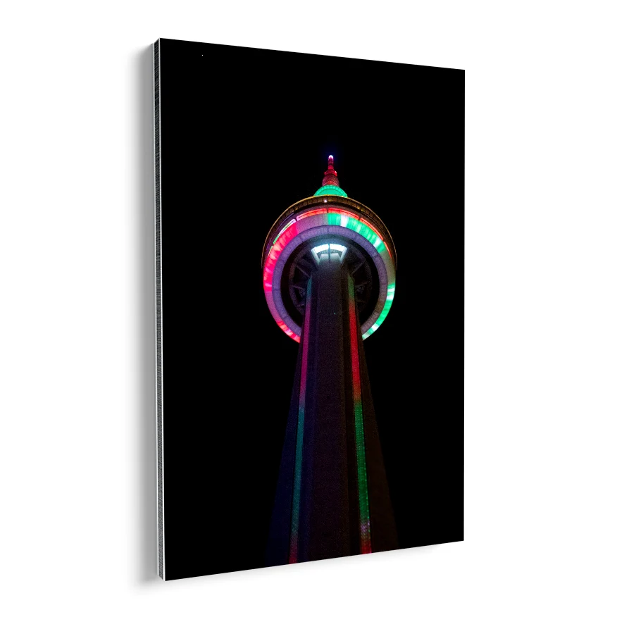 Torre CN Iluminada Poster