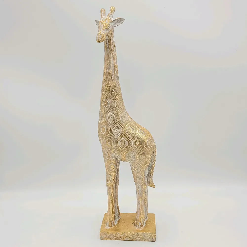 Figura jirafa dorada 12x7x47