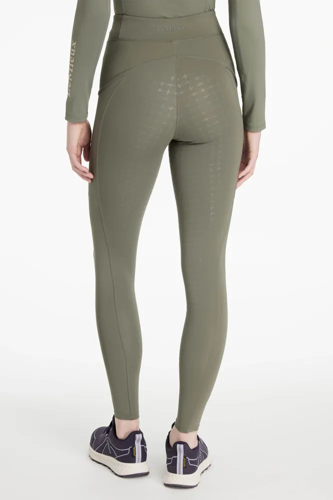 Naomi Women´s Pull On Breeches Rosemary 6