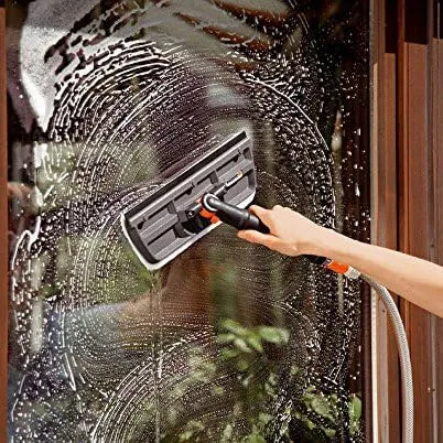 BALAI LAVE-VITRE AVEC RACLETTE ET MICROFIBRE CLEANSYSTEM GARDENA (18808-20) para Alfombras