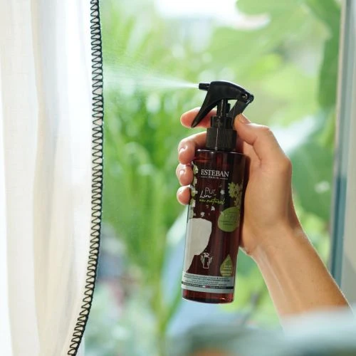 Spray textil Pur Lin 200 ml Esteban Paris en Botella de 500 ml